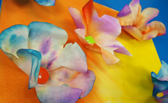 wall art diy color diffusing flowers
