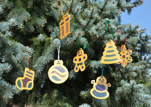 ornaments on tree.jpg