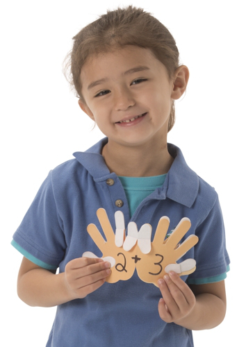 Roylco_7796 Counting Finger Handbook child.jpg