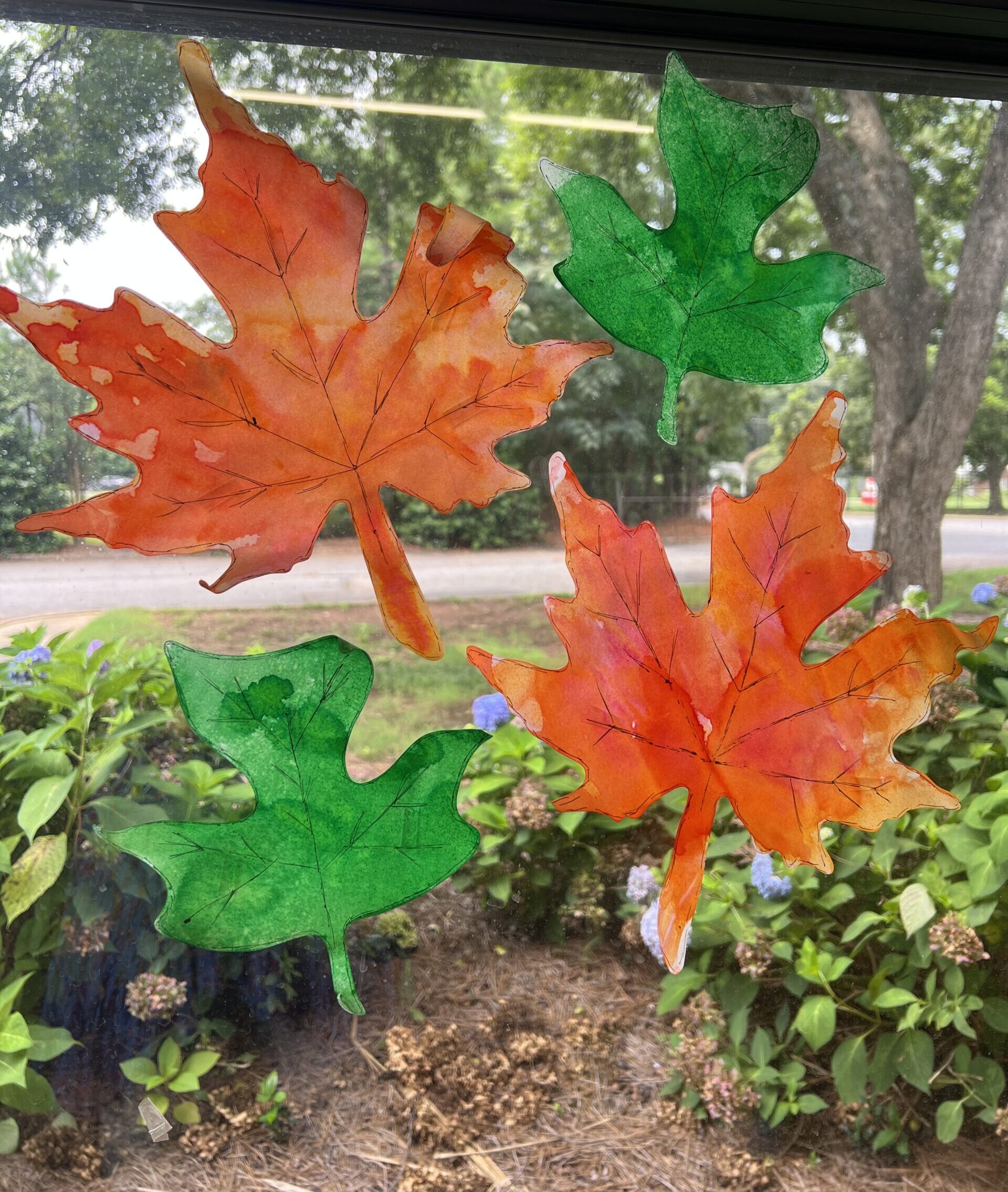 Roylco Sunbeam Leaves