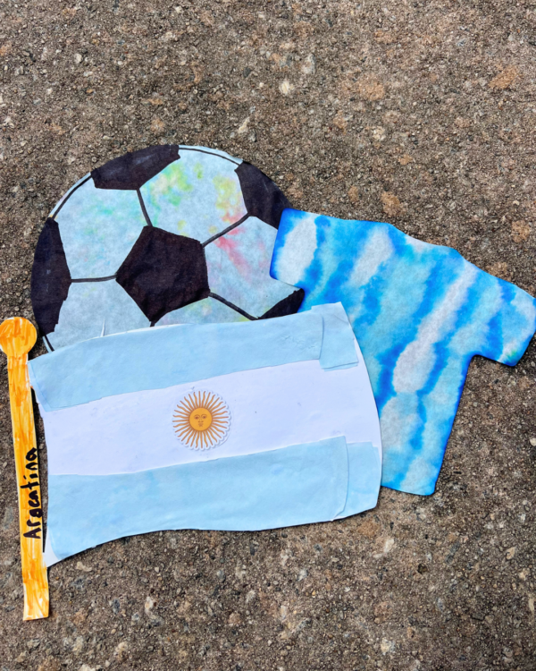 Roylco Color Diffusing T-Shirts, World Cup Crafts for kids